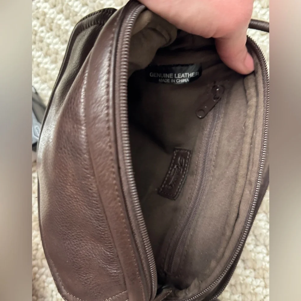 Rare Vintage FOSSIL Dark Coffee Brown Leather Compact Crossbody Organizer Retro